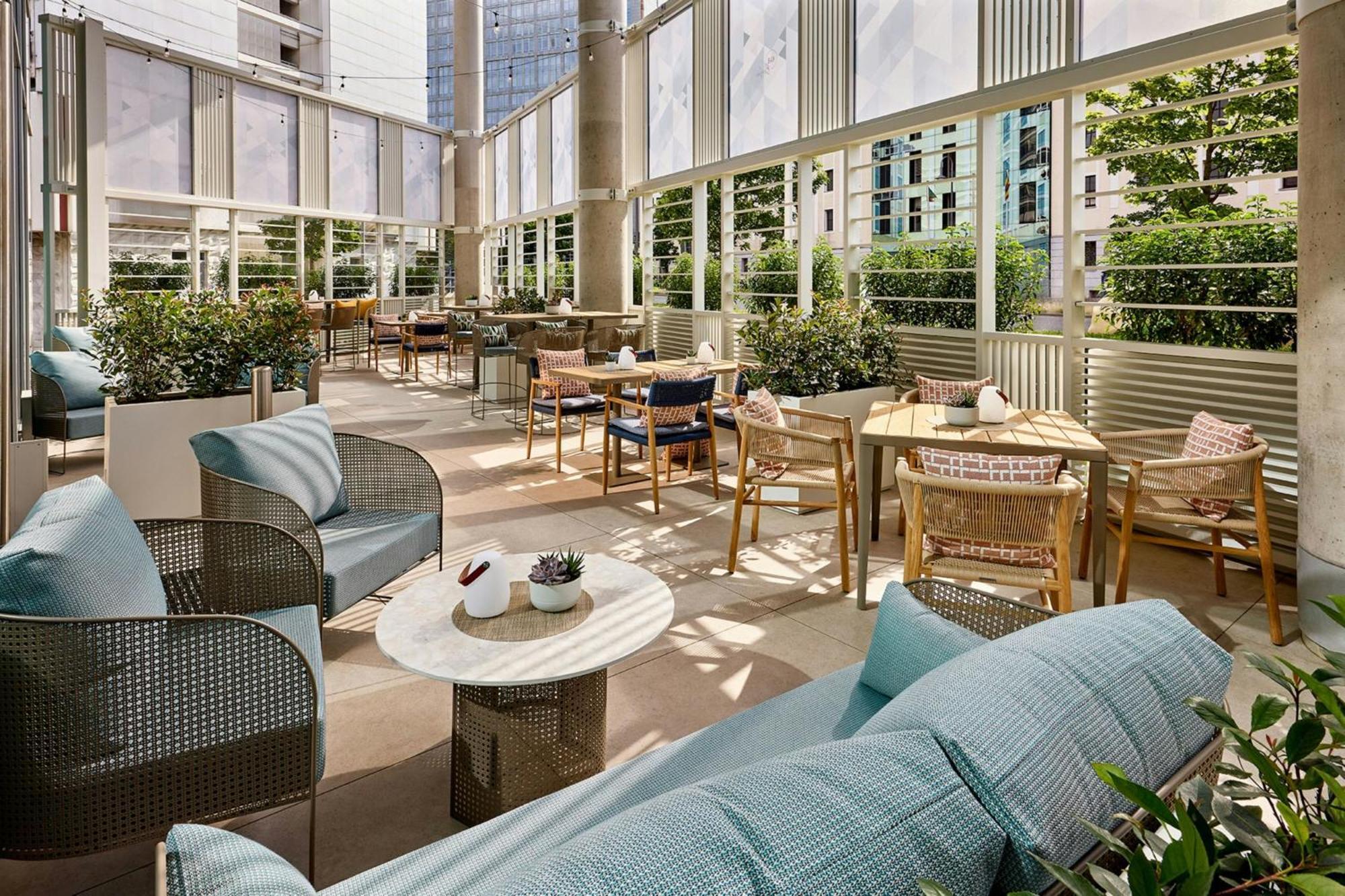 Courtyard By Marriott Berlin City Center — Zdjęcia 1